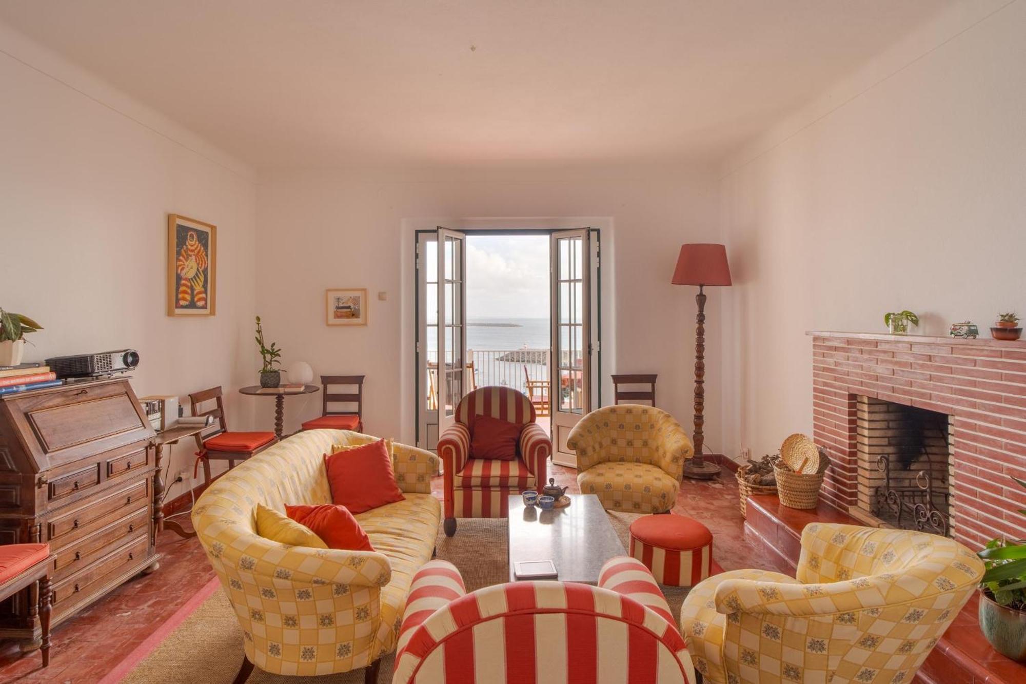 Manas Coliving Apartment Sines Exterior photo